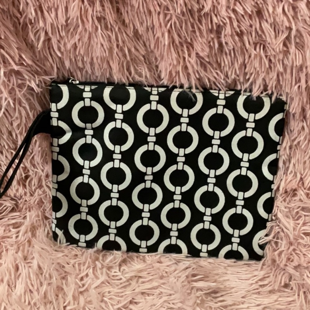 Black & White Geometric Wristlet Clutch